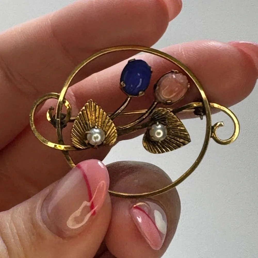 Antique 12 Karat Gold Filled Brooch Blue & Pink Stones w/Gold Leaves